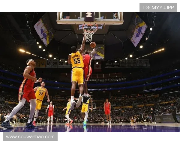 史密斯生涯之夜超远三分绝杀点燃全场引爆NBA焦点大战巅峰秀夜